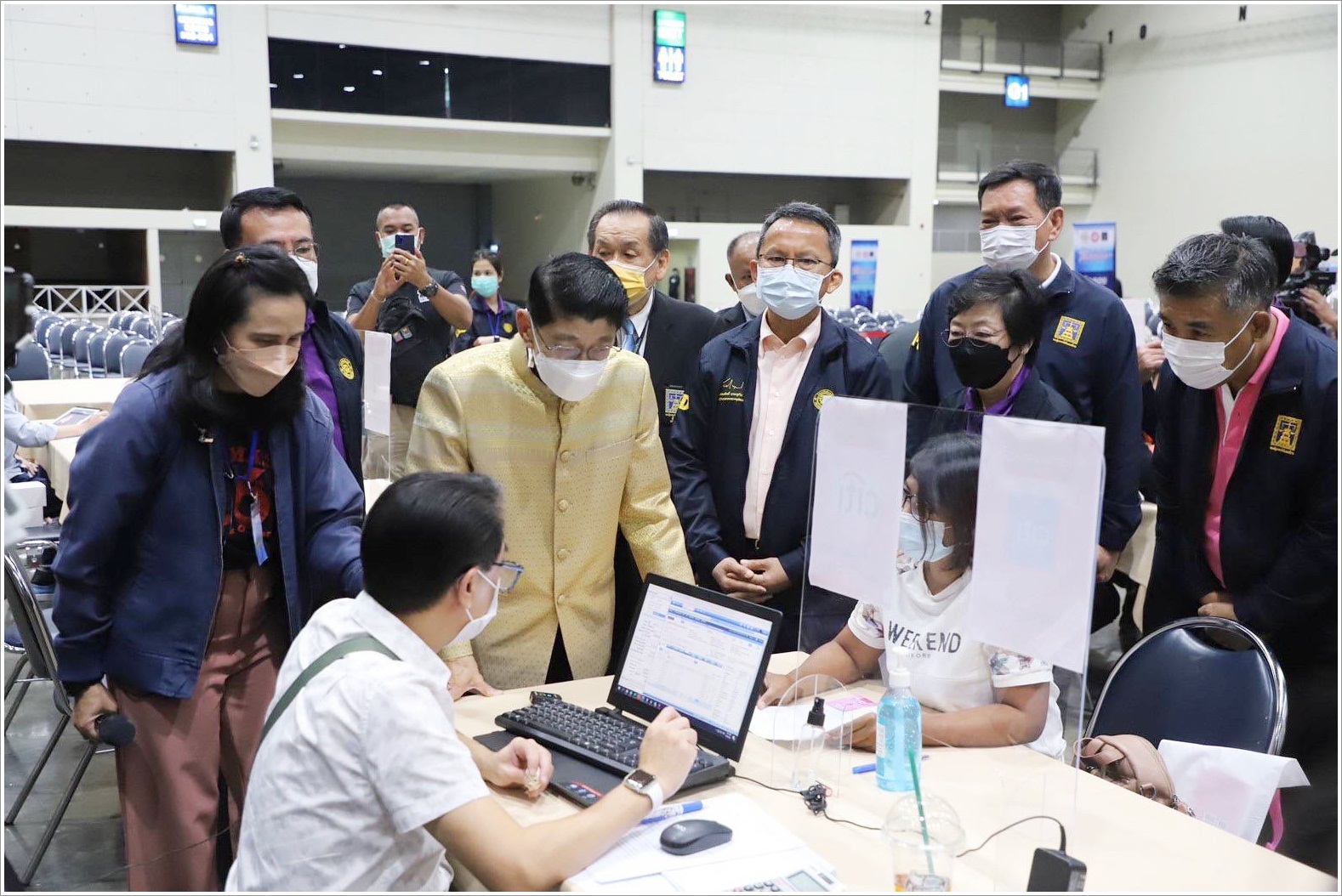 กรมบังคับคดี เผยผล 3 วัน ในงานมหกรรมไกล่เกลี่ยหนี้สินครัวเรือน และหนี้ SMEs ไกล่เกลี่ยสำเร็จไปแล้วเกือบ 5,000 ราย